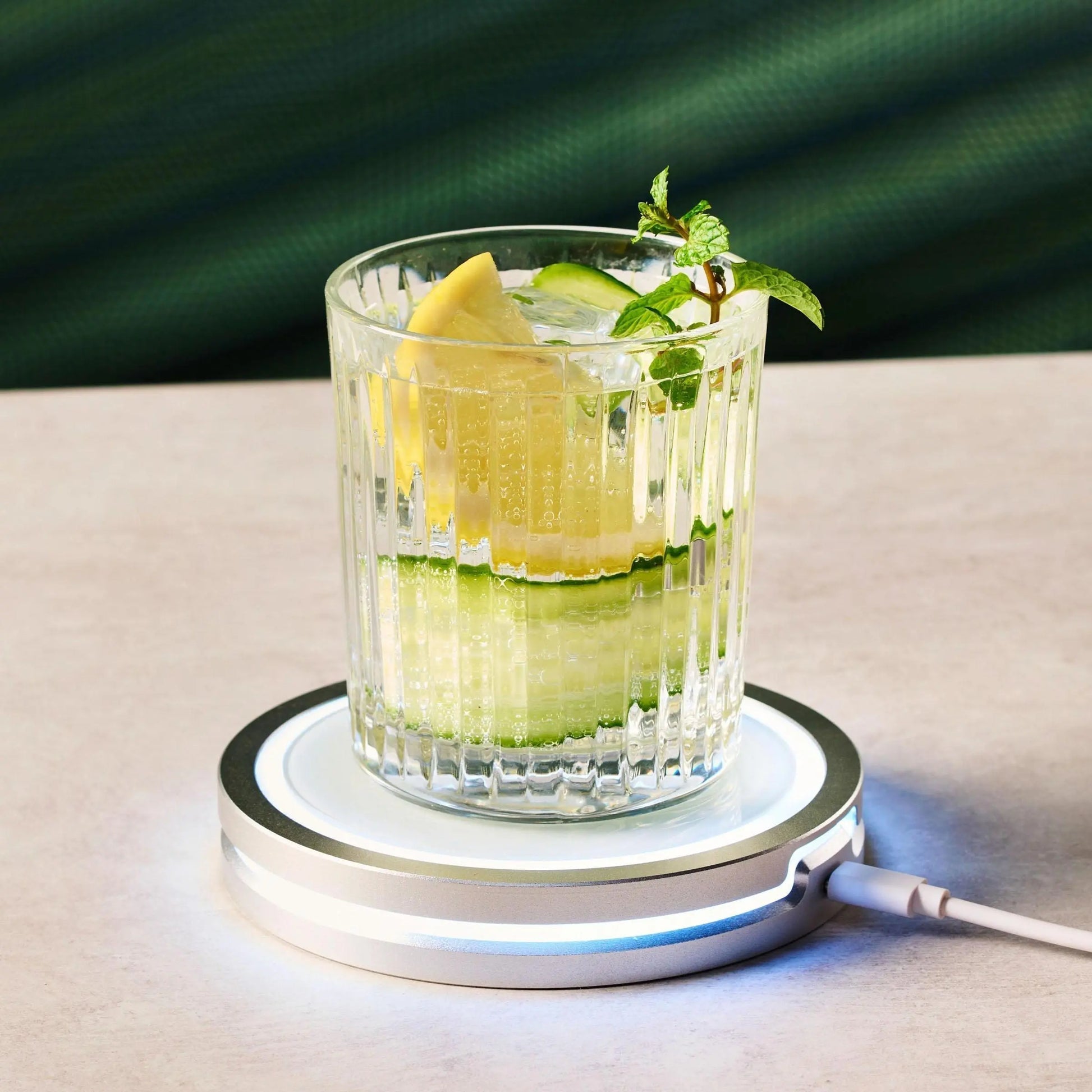 Barsys Smart Coaster 2.0 Cocktail Machine